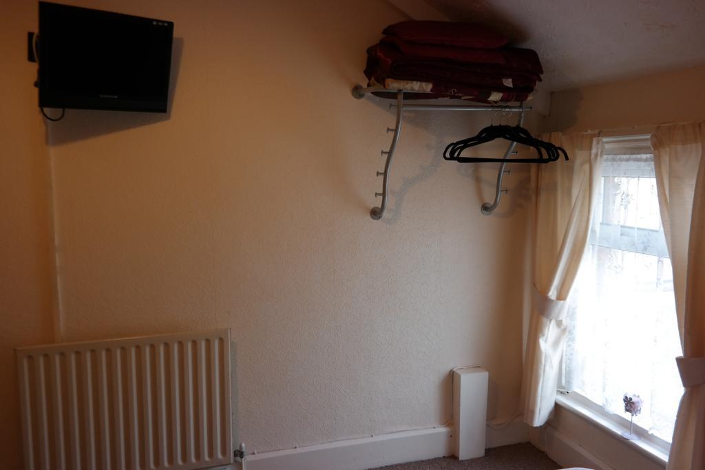 Mayfair Hotel Blackpool Room photo
